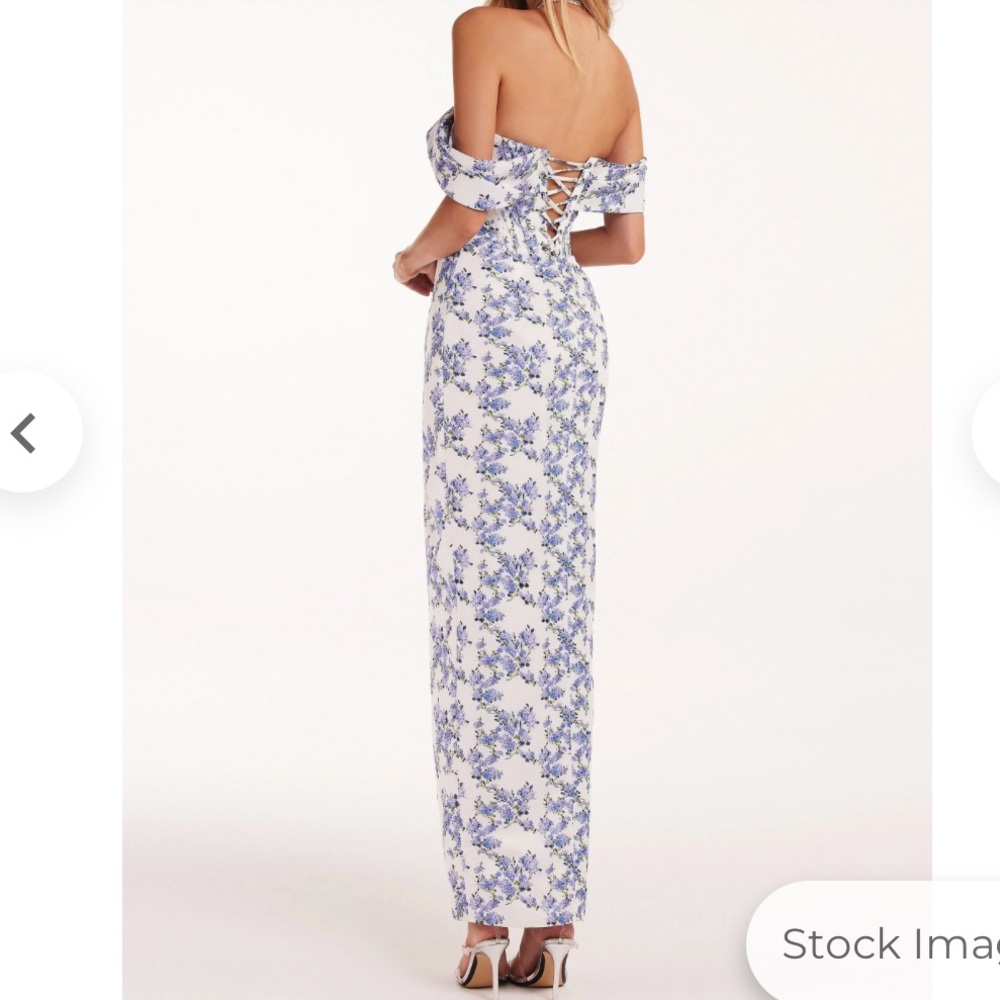 Blue and White Maxi Dress with Flowing Silhouette